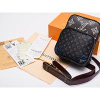 Наплечная сумка LOUIS VUITTON цвет Черный арт. 25905