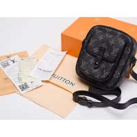 Наплечная сумка LOUIS VUITTON цвет Черный арт. 25981