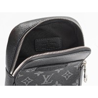 Наплечная сумка LOUIS VUITTON цвет Черный арт. 29024