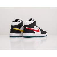 Кроссовки NIKE Air JORDAN 1 Mid цвет Белый арт. 23596