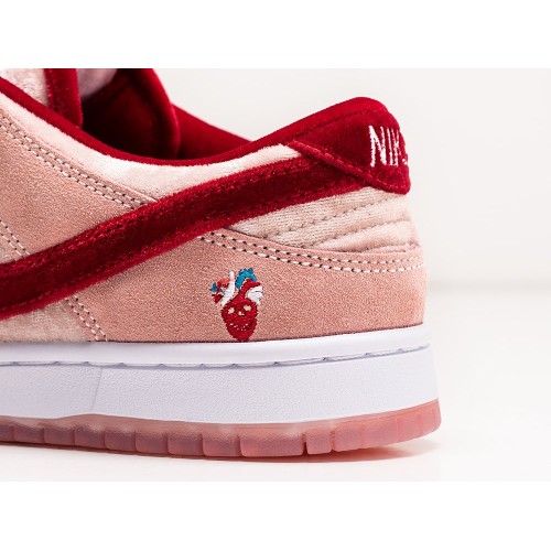 Кроссовки StrangeLove x NIKE SB Dunk Low цвет Розовый арт. 35761