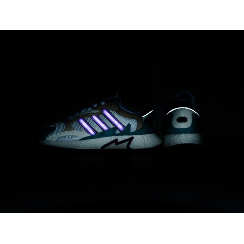 Кроссовки ADIDAS Tresc Run цвет Разноцветный арт. 23838