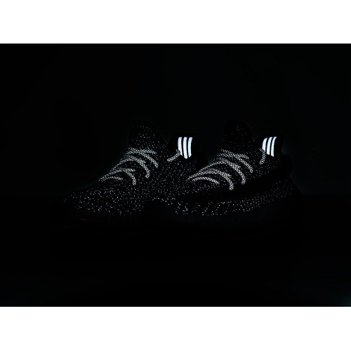 Кроссовки ADIDAS Yeezy 350 Boost v2 цвет Черный арт. 15892