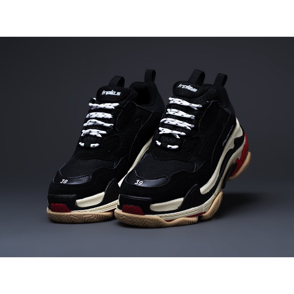 Кроссовки BALENCIAGA Triple S цвет Черный арт. 10722