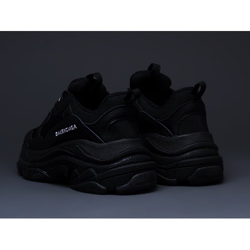 Кроссовки BALENCIAGA Triple S цвет Черный арт. 11452