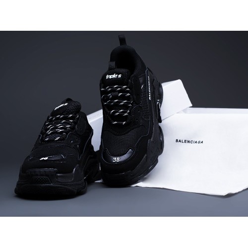 Кроссовки BALENCIAGA Triple S цвет Черный арт. 11452