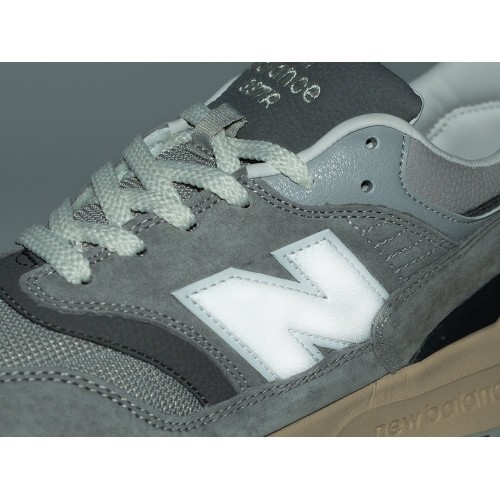 Кроссовки NEW BALANCE 997R цвет Серый арт. 42151