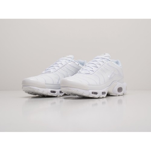 Кроссовки NIKE Air Max Plus цвет Белый арт. 24493